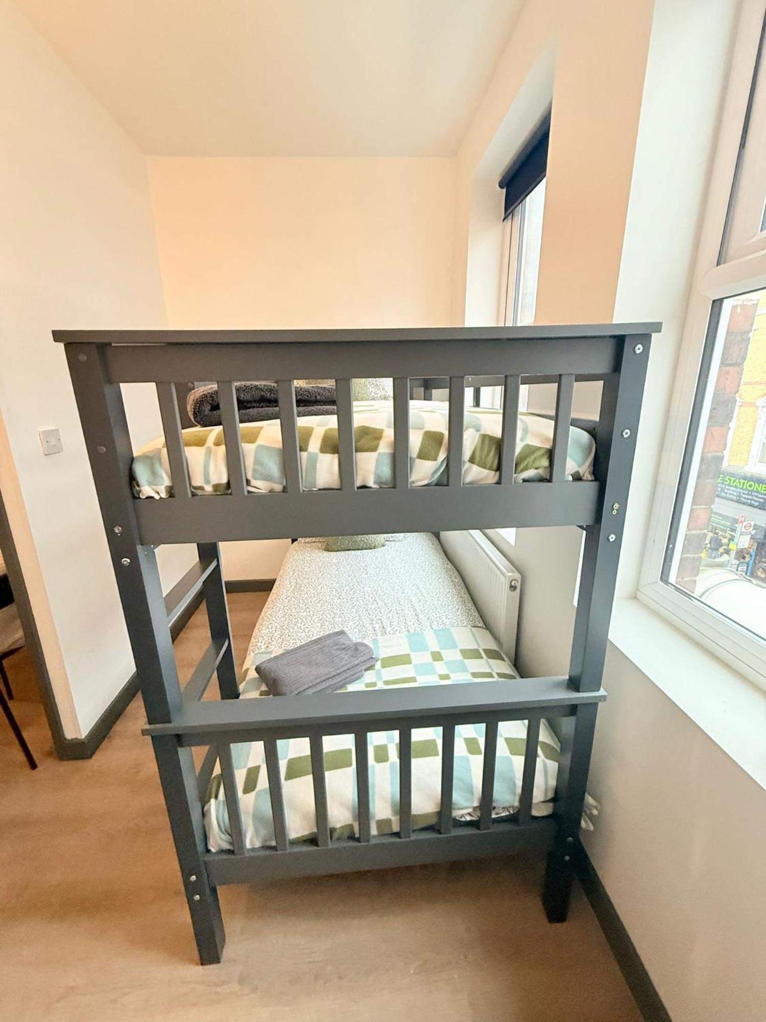 Cozy Guest Two Bedroom Flat Gasthof