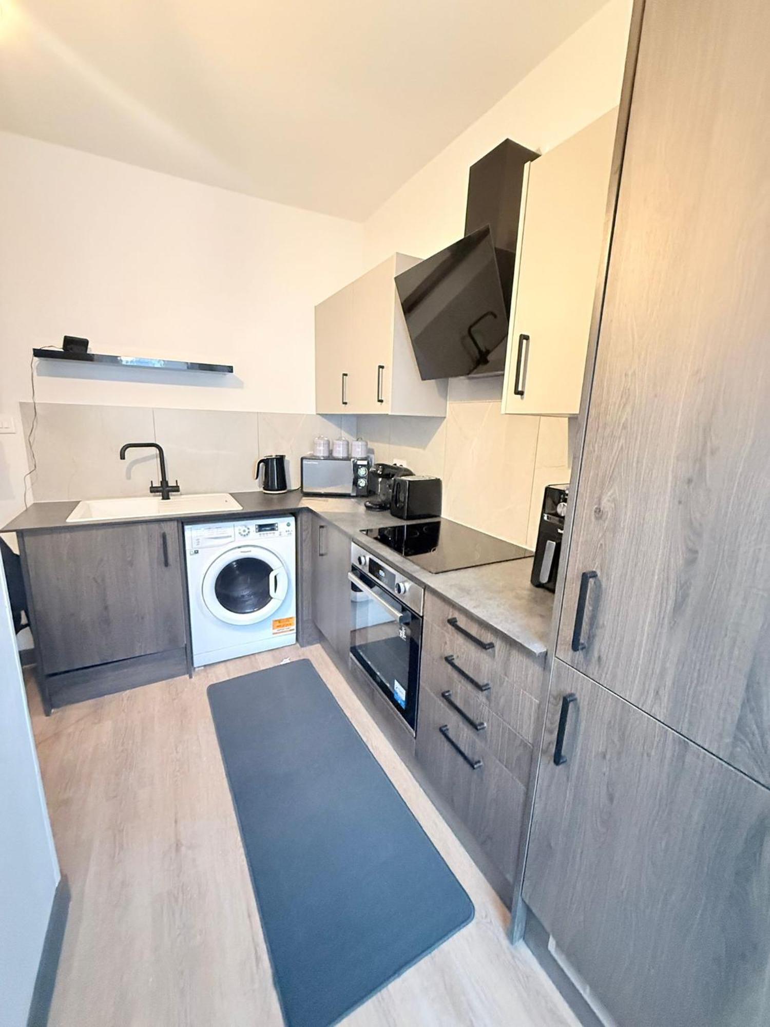Cozy Guest Two Bedroom Flat Gasthof