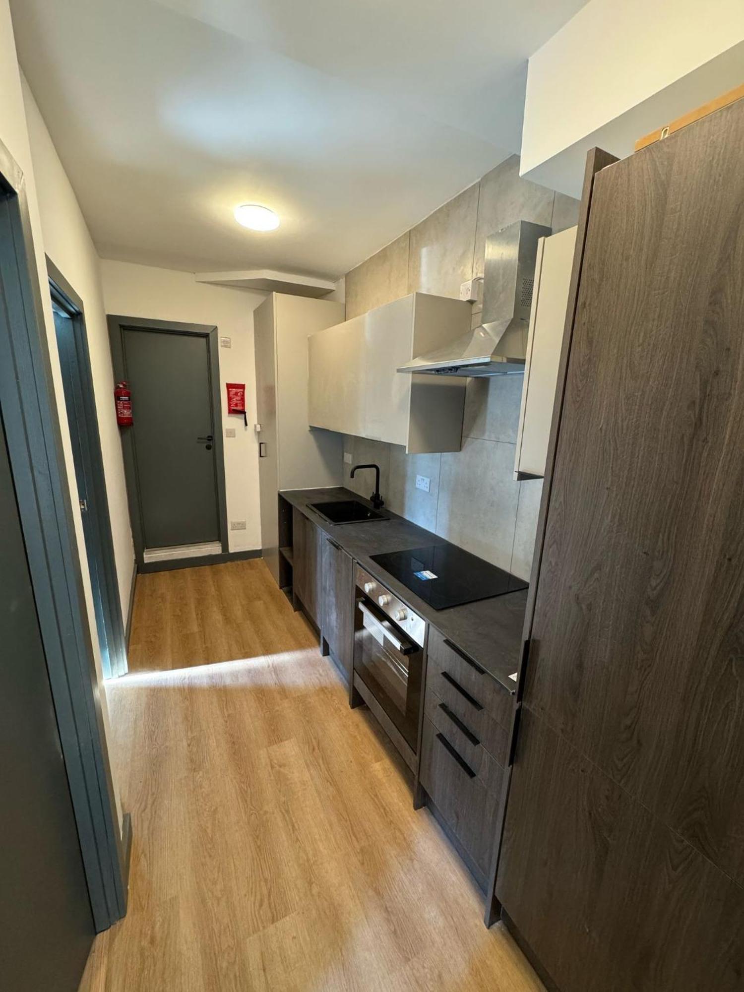 Gasthof Cozy Guest Two Bedroom Flat London
